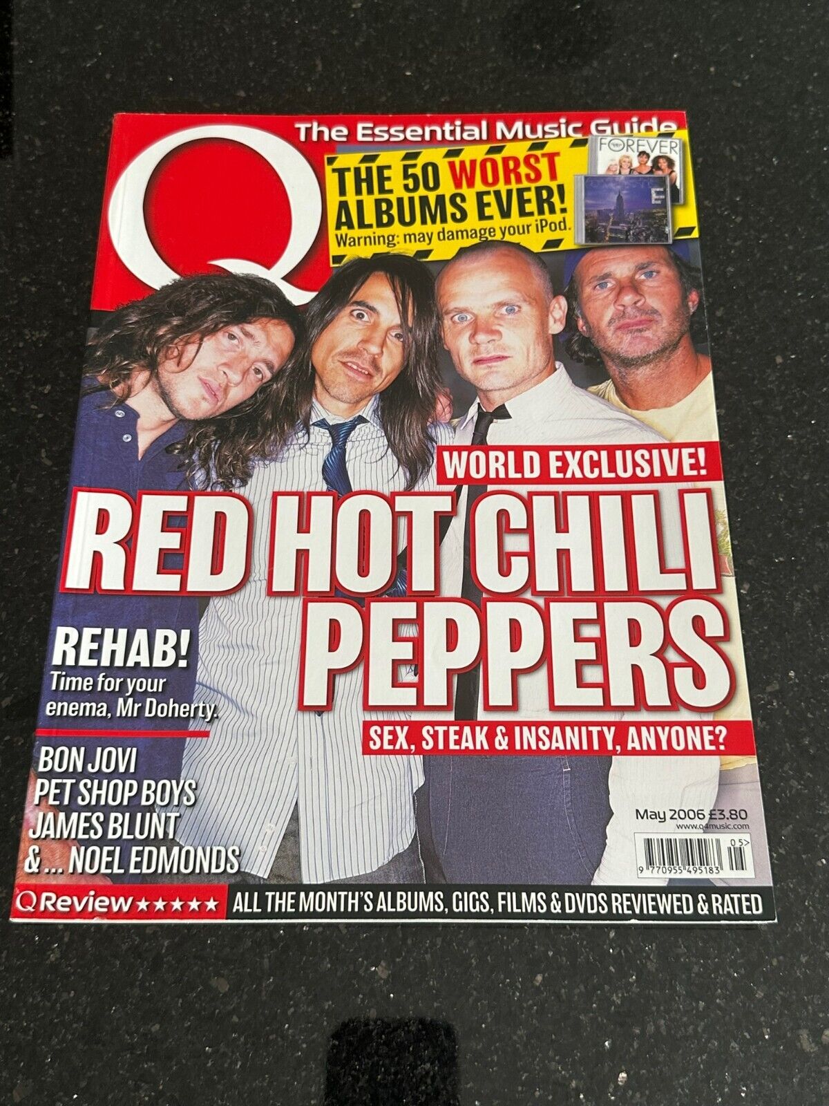 Q MAGAZINE #238 - RED HOT CHILLI PEPPERS - MAY 2006