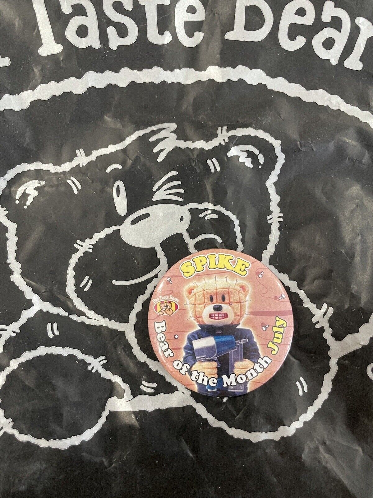 BAD TASTE BEARS PIN BADGE - Spike - Rare