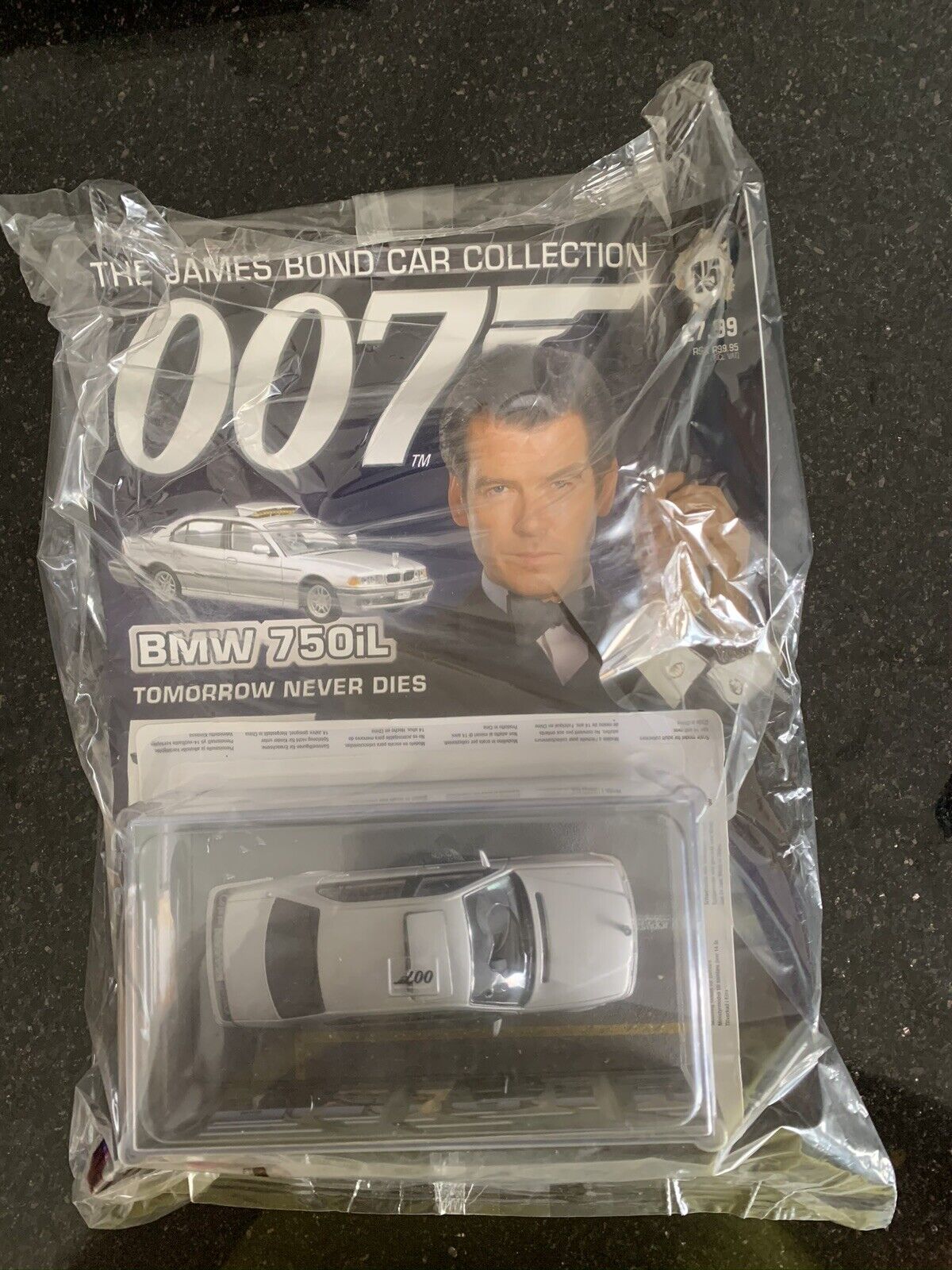 James Bond Car Collection 007 - BMW 750 OiL  #15 Rare New