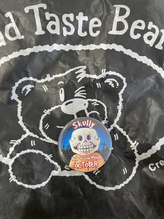 BAD TASTE BEARS PIN BADGE - Skully - Rare