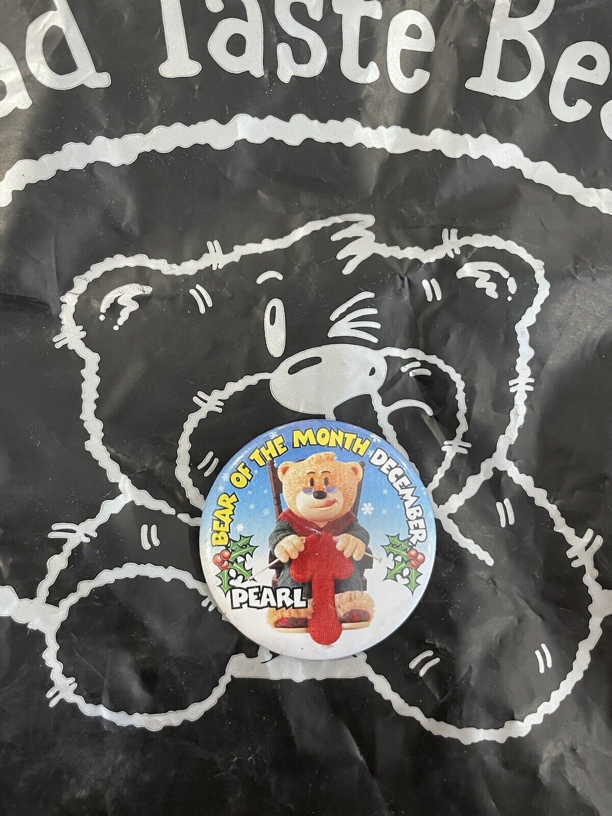 BAD TASTE BEARS PIN BADGE - Pearl - Rare
