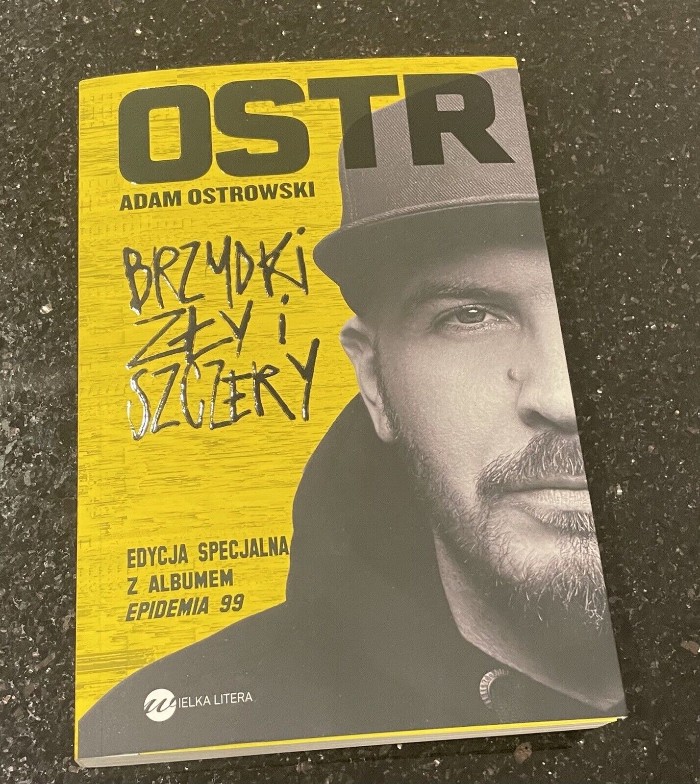 O.S.T.R. - Brzydki, zły i szczery + CD Epidemia 99 - Demo - Edycja Spec.