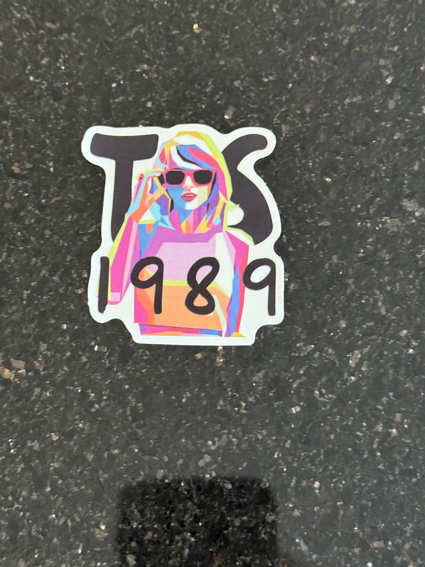 Taylor Swift - STICKER