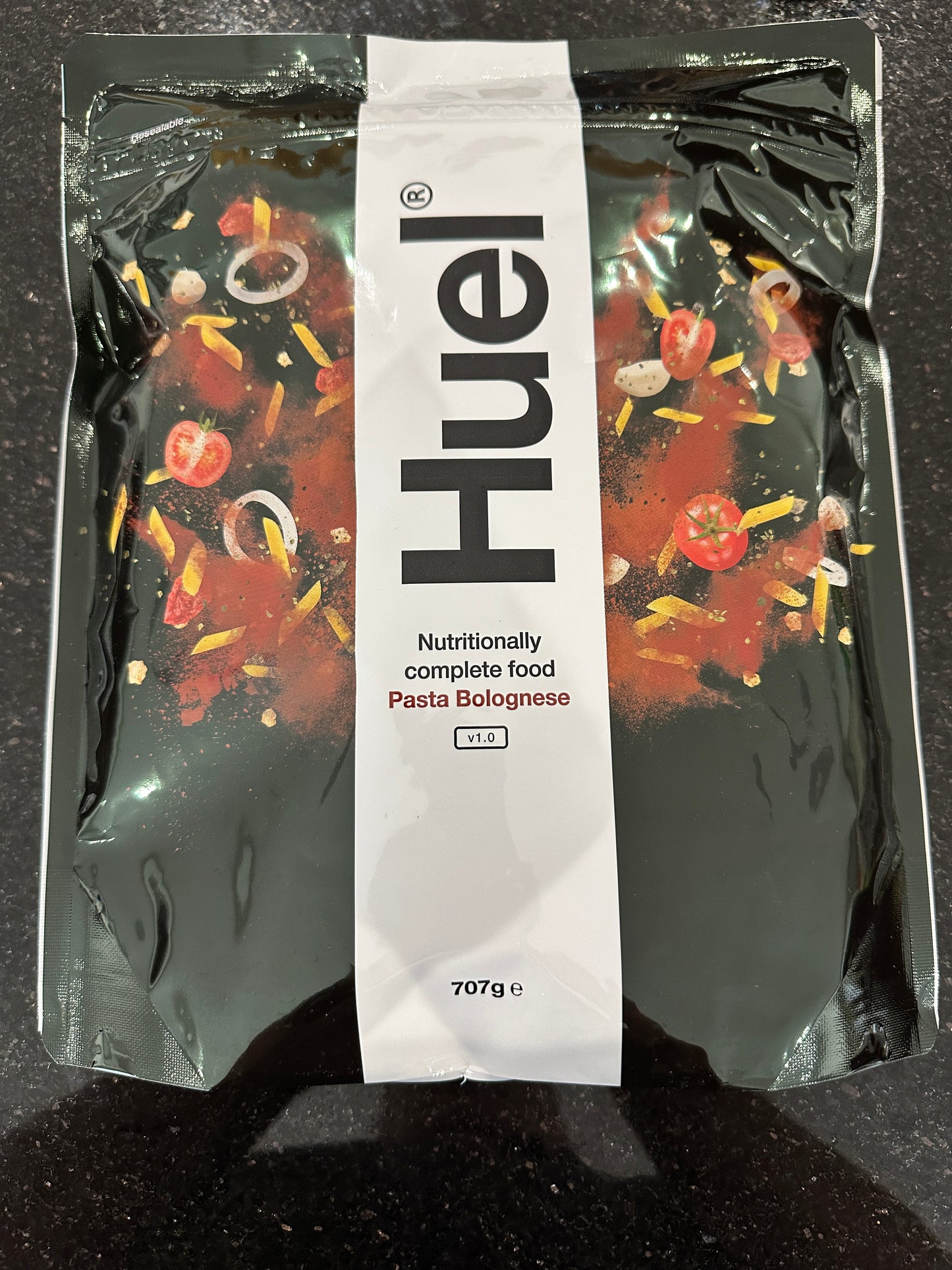 HUEL Hot & Tasty Pouches - Pasta Bolognese BNIB