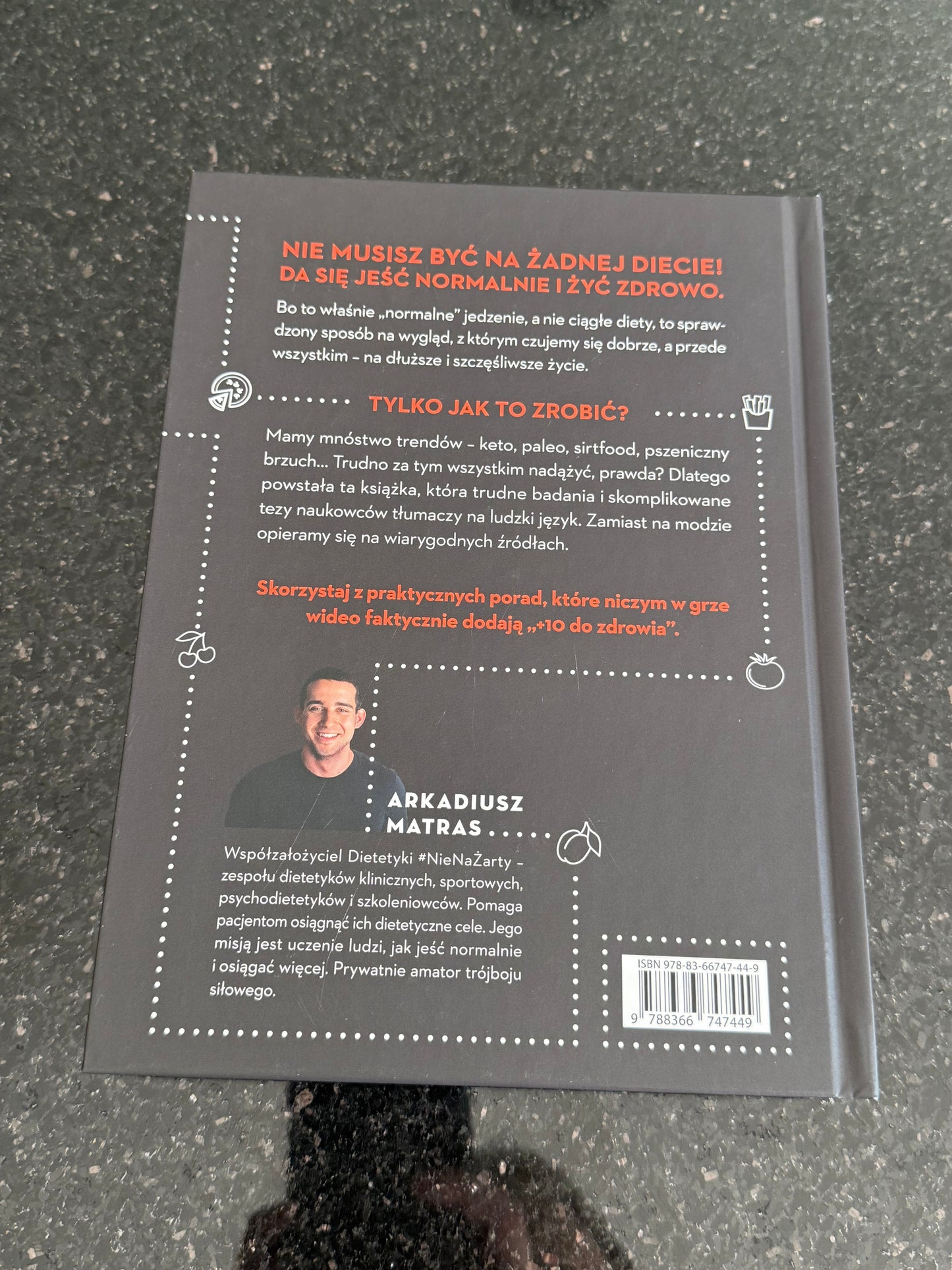 Polish 🇵🇱 Book - Arkadiusz Matras - Jedz Normalnie Osiagaj Wiecej Dieta